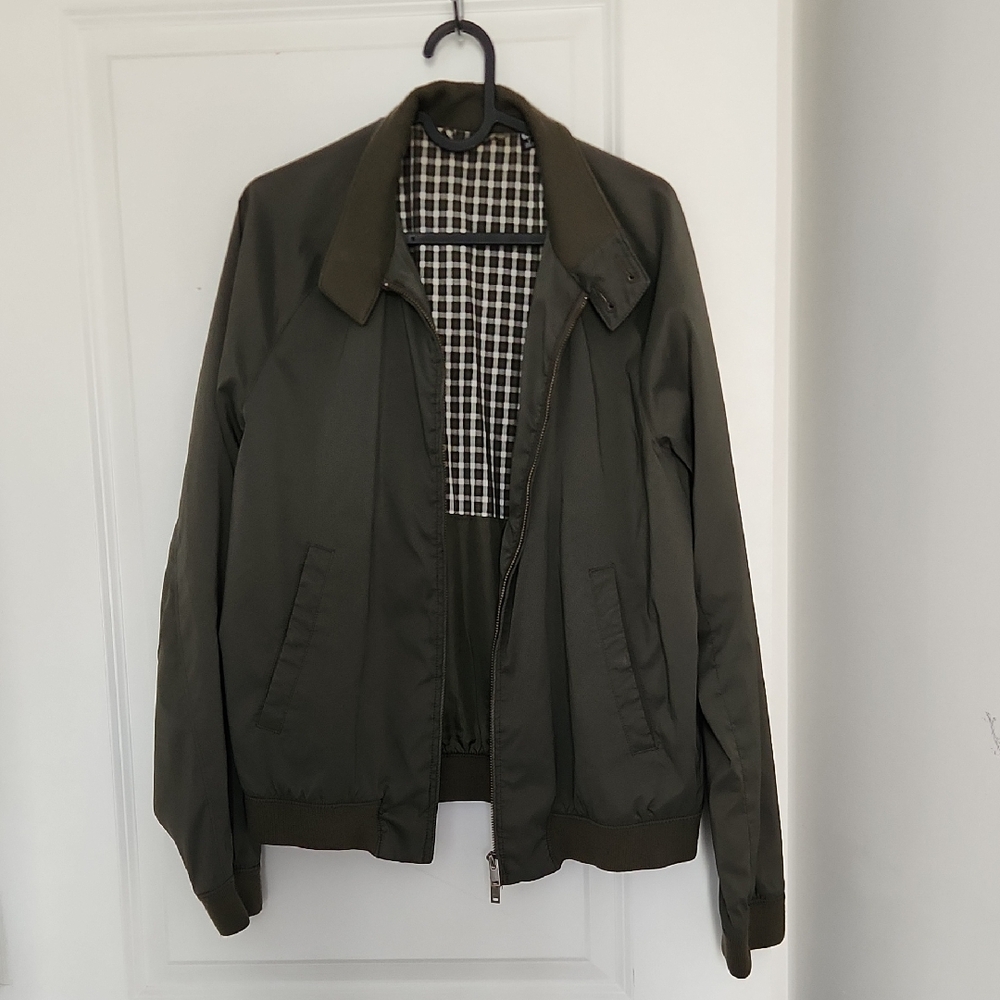 Uniqlo Mens Windbreaker Jacket Olive Green